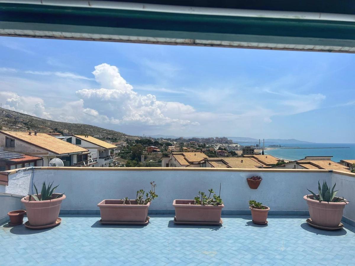 Appartamento La Terrazza Sul Mare Porto Empedocle Esterno foto